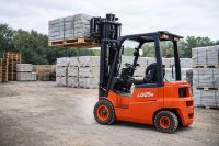 Вилочный погрузчик LONKING LG25B